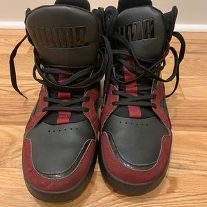 Puma sneakers...size 11.5